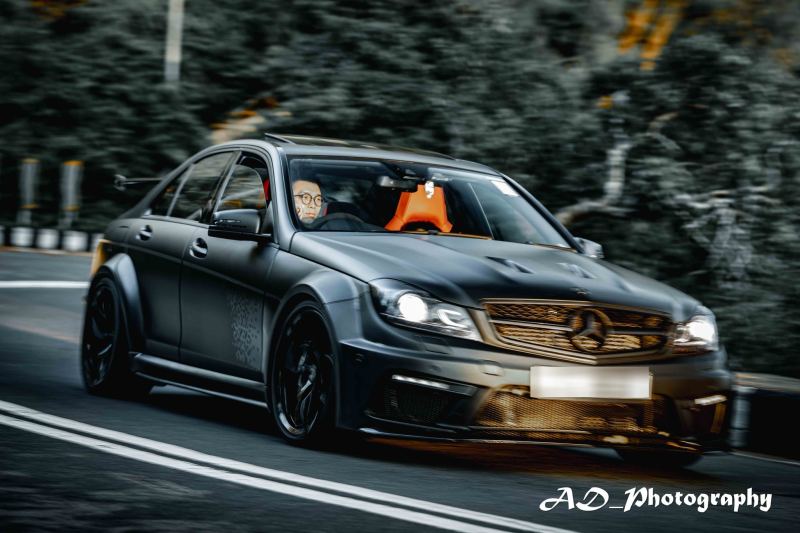 Mercedes-Benz C63 AMG