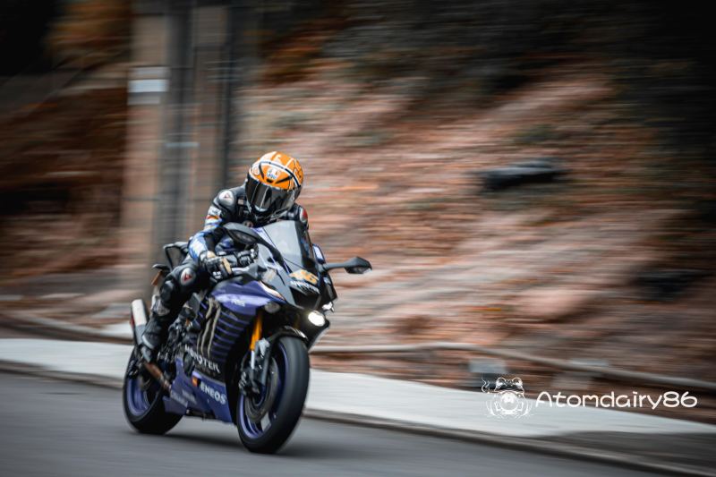 Yamaha YZF-R1