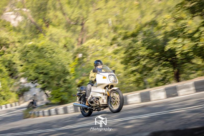 BMW R series