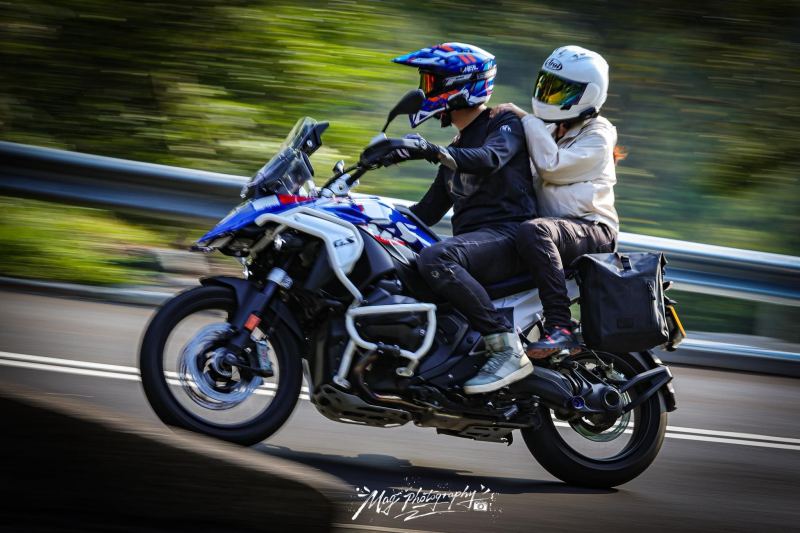 BMW R1250GS