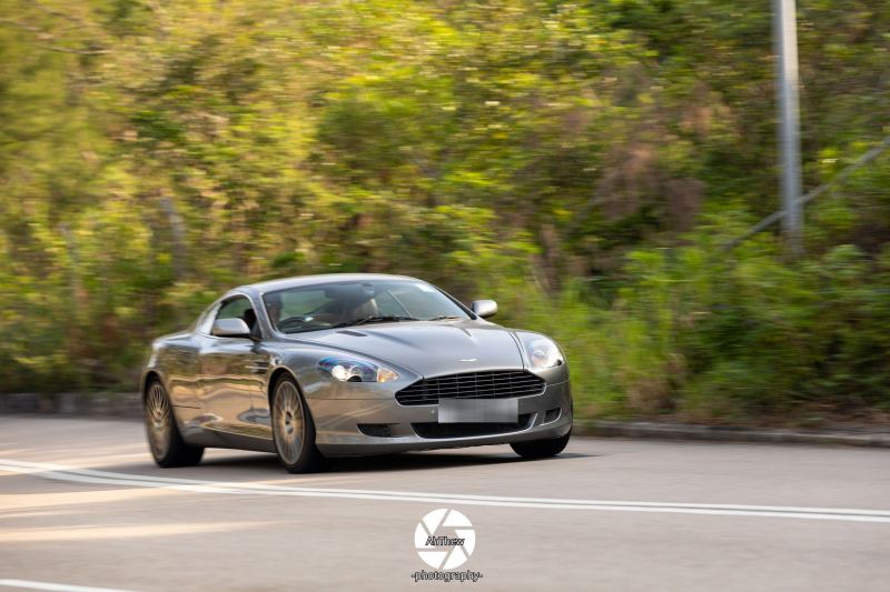 Aston Martin DB9