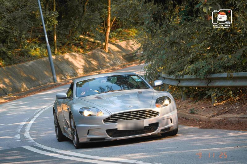 Aston Martin DBS