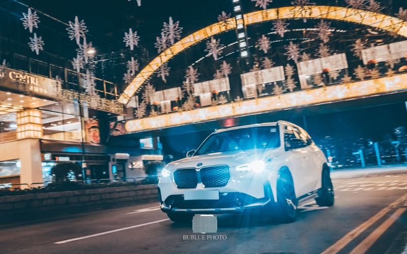 BMW iX3