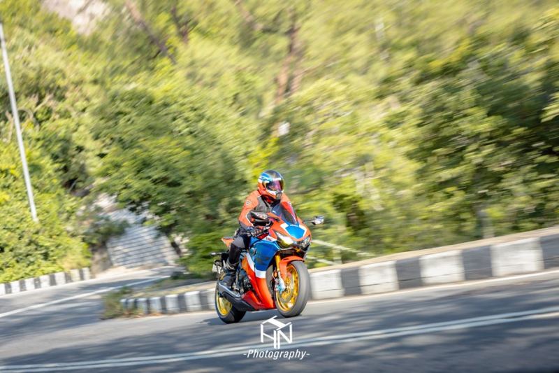 Honda CBR650R