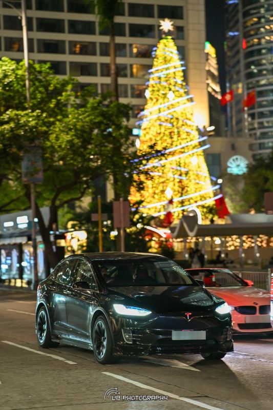 Tesla Model X