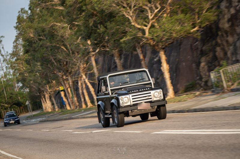 Land Rover Defender