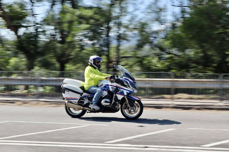BMW R1200RT