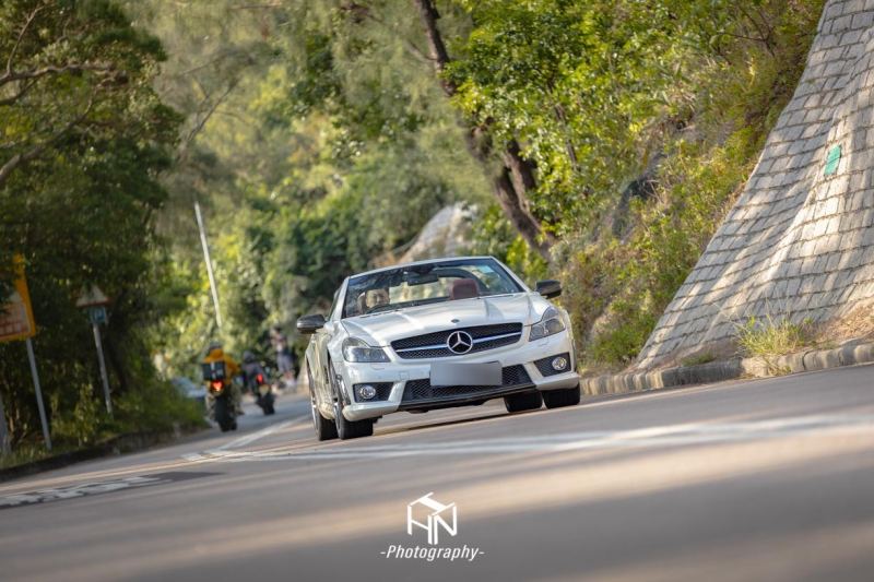 Mercedes-Benz SL63 AMG