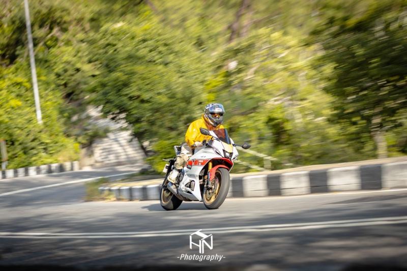 Yamaha R6