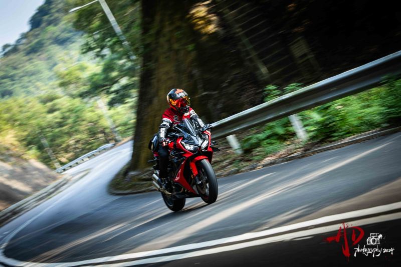 Benelli TRK 502