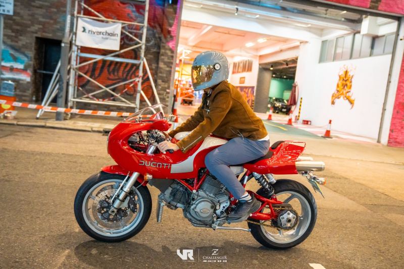 Ducati Challenger