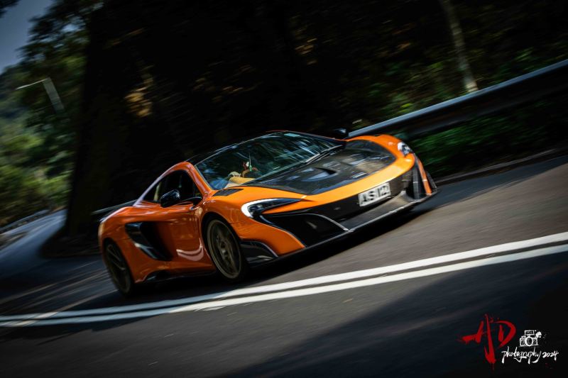 McLaren 650S