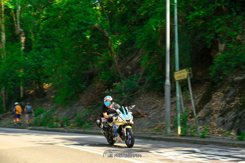 Yamaha R6