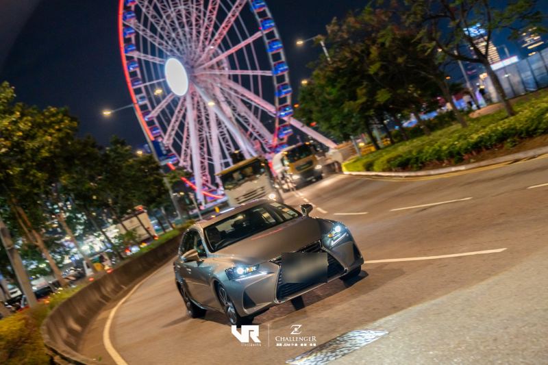 Lexus IS