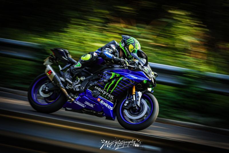 Yamaha R6
