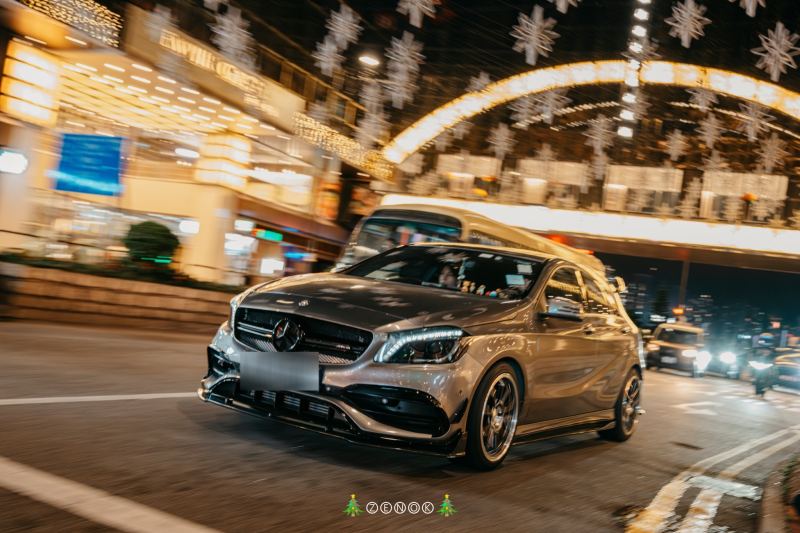 Mercedes-Benz A45