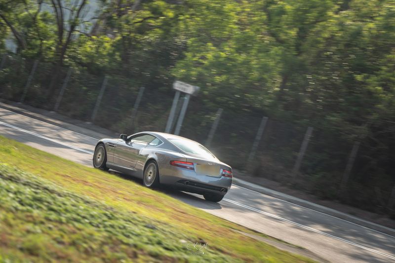 Aston Martin DB9