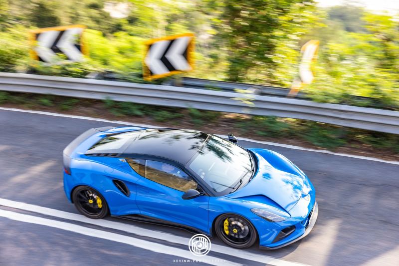 Lotus Emira