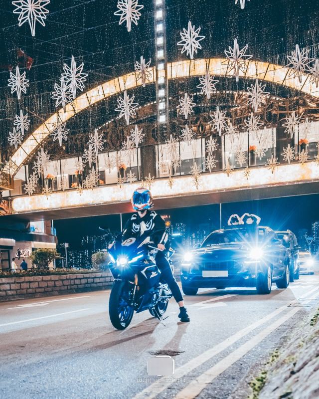 Yamaha R15