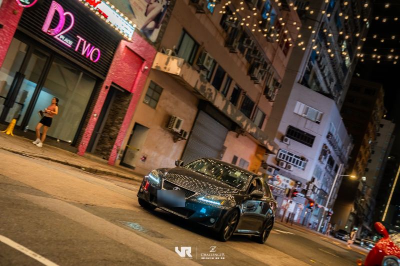 Lexus IS