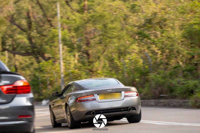 Aston Martin DB9