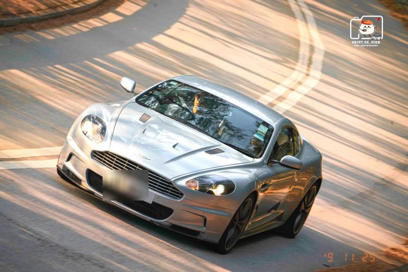 Aston Martin DB9