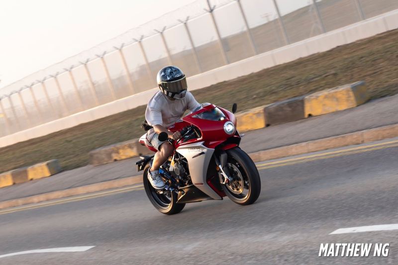 MV Agusta F4