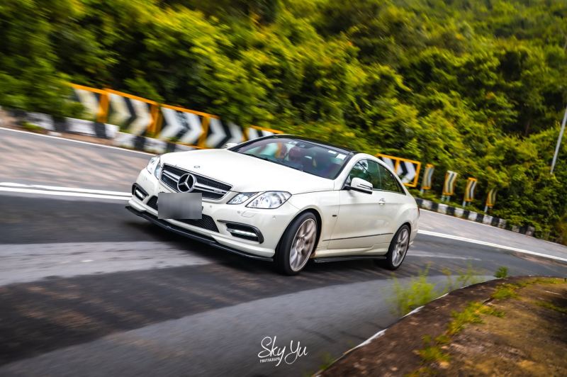 Mercedes-Benz E-Class Coupe