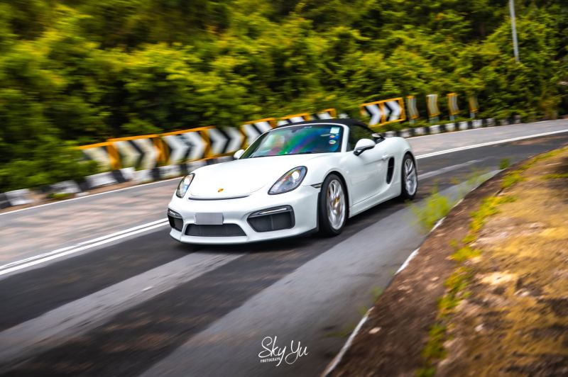 Porsche Cayman